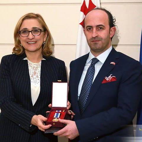 Gürcülerin Mesafeleri ve Engelleri Aşan Onlaine(Uzaktan)Deda- Ena Macarası:Mustafa Kolat ile Söyleşi