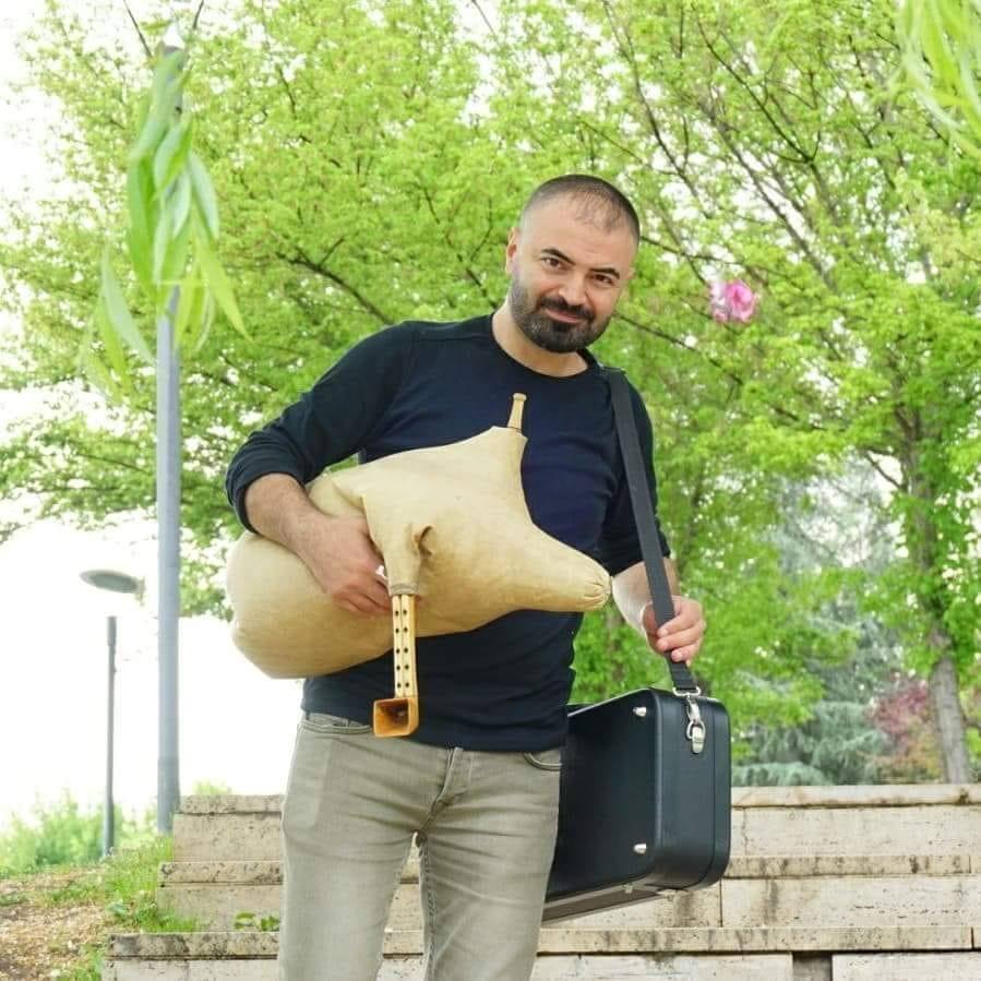 Laz Müzisyenlerle Söyleşi: Gökhan Alptekin