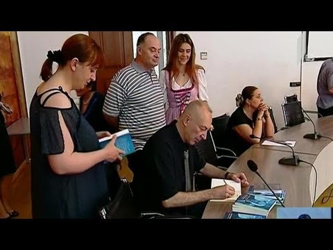 დათო მაღრაძემ წინანდალში სემინარი - “პოეზიის მისია და დღევანდელობა“ გამართა