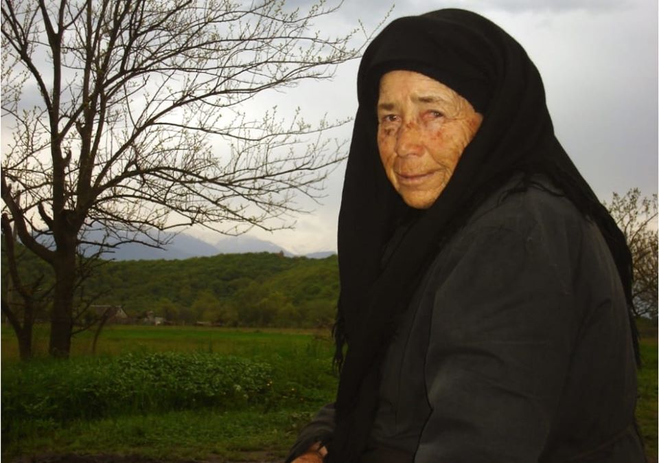 ყურიღ  დუ'უგდიდ,  მახარეს  დედო!