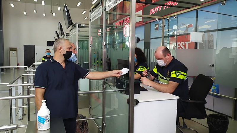 TÜRKİYE’DE ÇALIŞMAK İÇİN BAŞVURAN 1366 GÜRCÜSTAN VATANDAŞINDAN 1018’İNE OLUMLU YANIT VERİLDİ