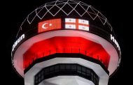 Ankara Ata Kule'de Gürcistan Bayrağı