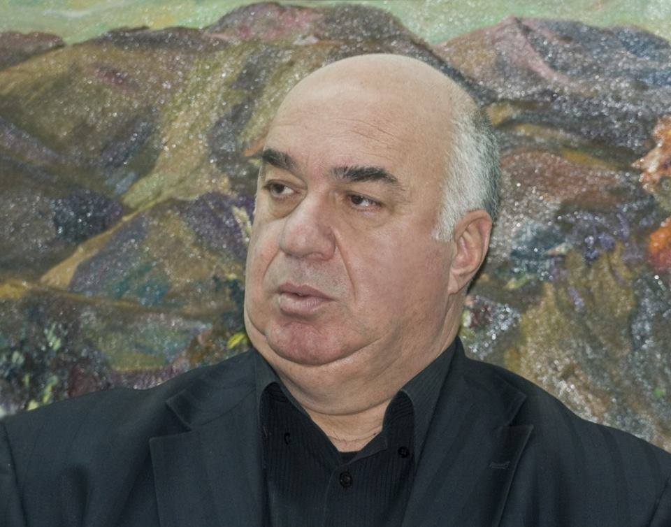 პოეტი არავისმსგავსი ლექსებით: თეიმურაზ  ლანჩავა