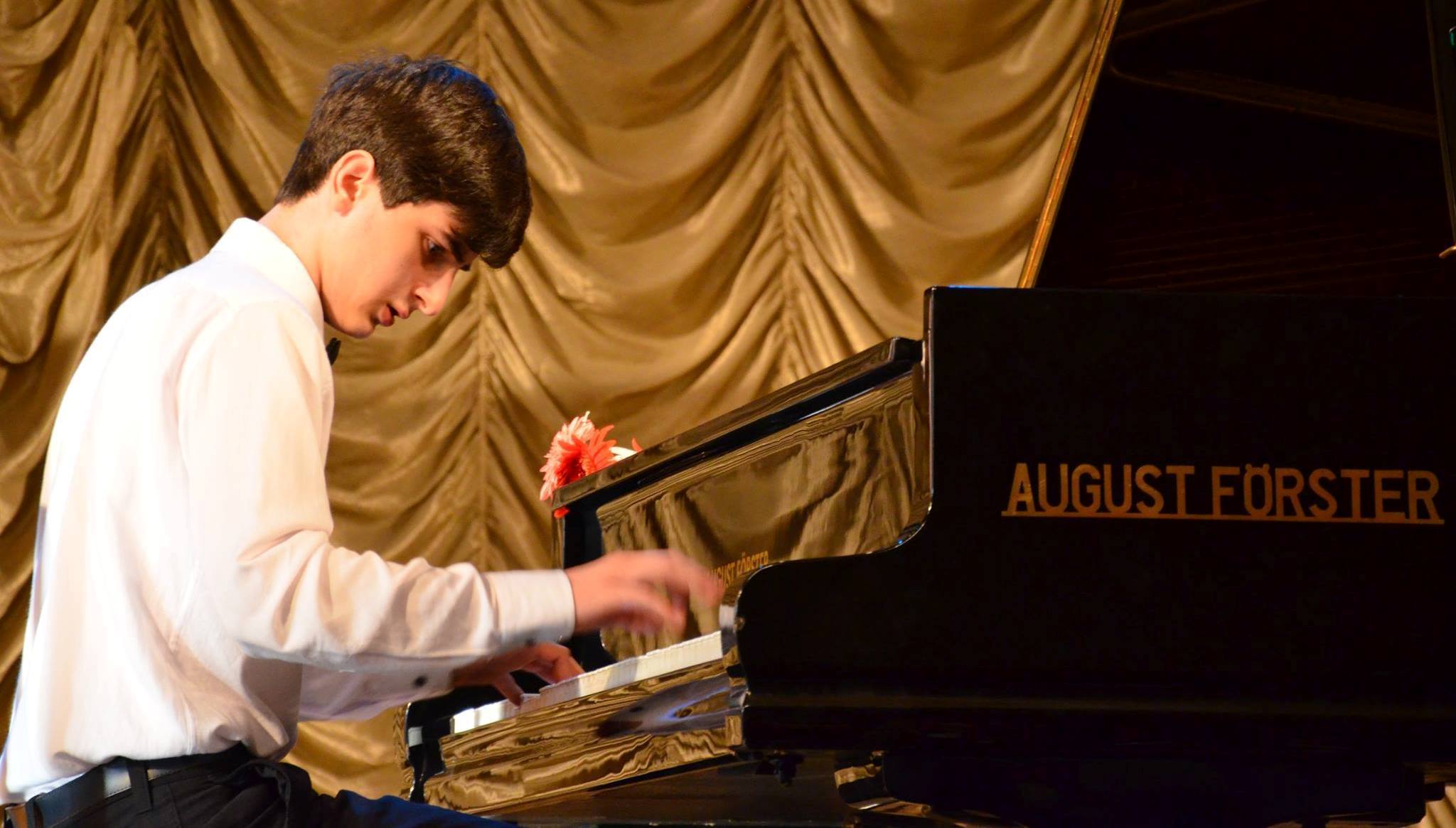 Maria Callas'ı Gürcü Piyanist Sandro  Gegeçkori Kazandı