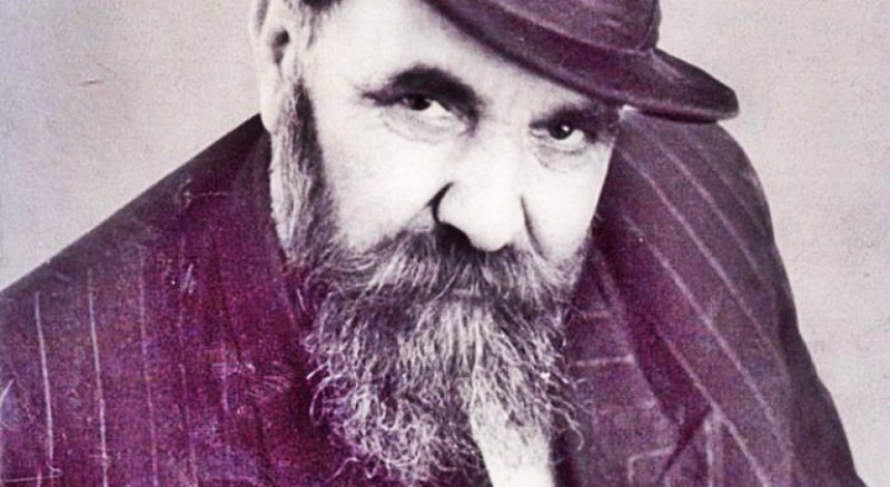 Galaktion TABİDZE: Mezarcı / მესაფლავე