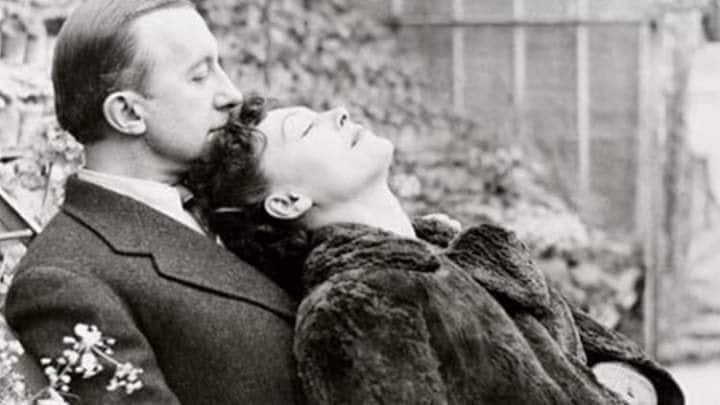 Paul Eluard: LIBERTE / ÖZGÜRLÜK