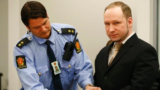 Norveç Katliamcısı Breivik'in Tahliyesi Reddedildi