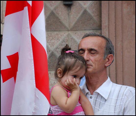 Vahtang Glonti-Hüseyin Uygun:SAVAŞA KARŞI ŞİİRLER-2