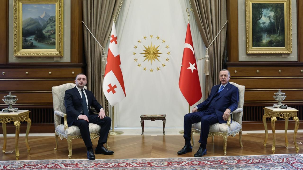 Gürcistan Başbakanı  Garibaşvili Taziye İçin Türkiye’de