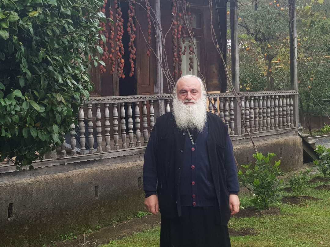 მამა ადამი სიტყვაკაზმულ მწერლობაზე