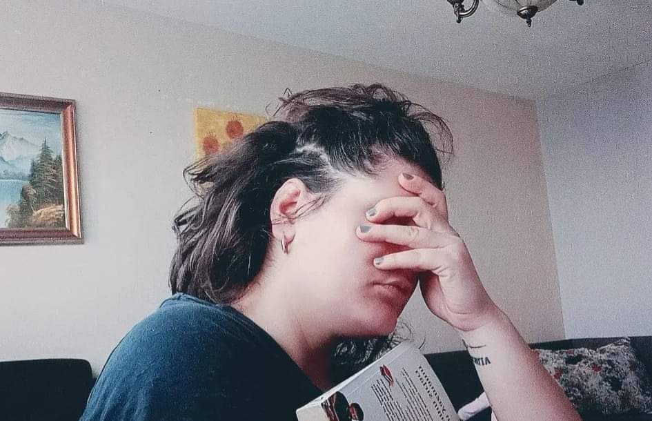 Nina Şahin:  Varoluş Sancısı