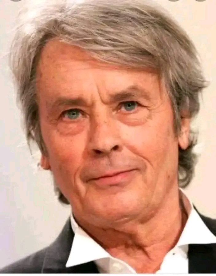 Alain Delon  86 yaşında İsviçre de  yaşamına son vermek  için otenazi istedi ..
