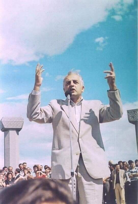 Megi Molodini: მარტი თენდება… და