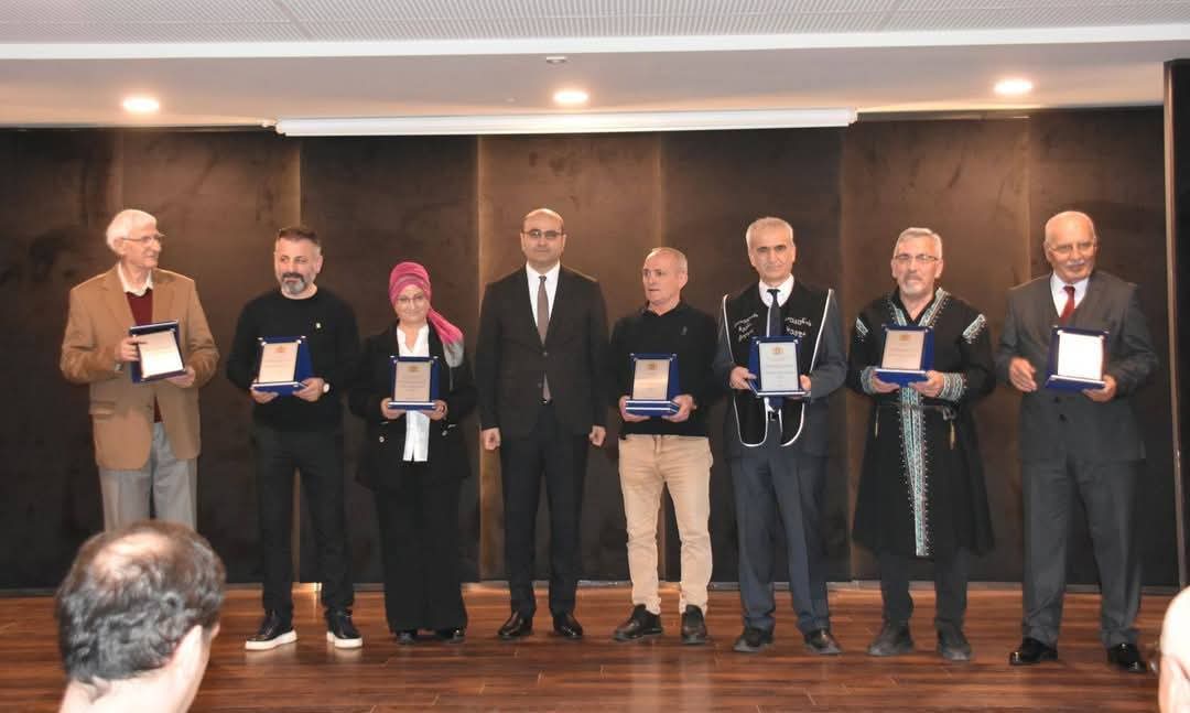 Hasibe Özkan: GÜRCİSTAN'DAN İSTANBUL'A, TÜRKİYE'NİN HER KÖŞEŞİNDEN DEDA ENA GÜNÜ'NE KATILIM DESTEĞİ
