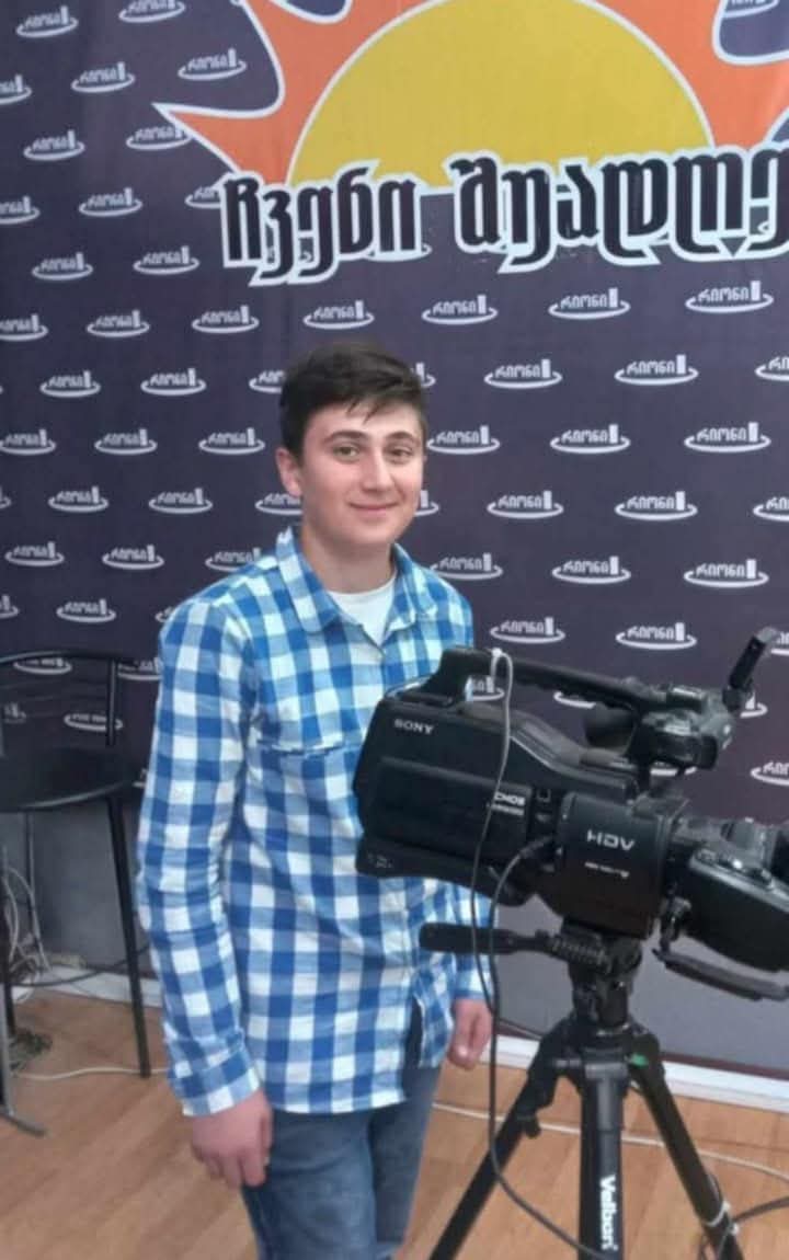 Natia Jimsheleishvili:  გურული ბიჭი, რომელმაც პოეზიის სიყვარული თავისებურად გამოხატა