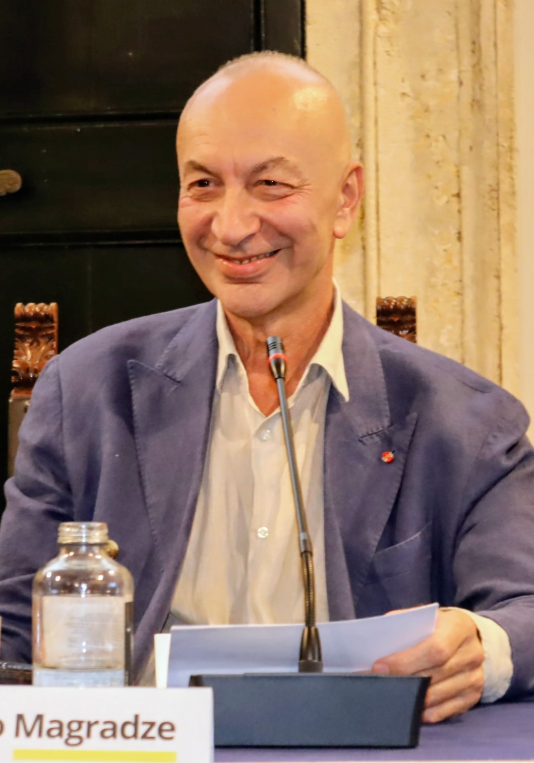 Gürcü şair Dato Mağradze'nin 