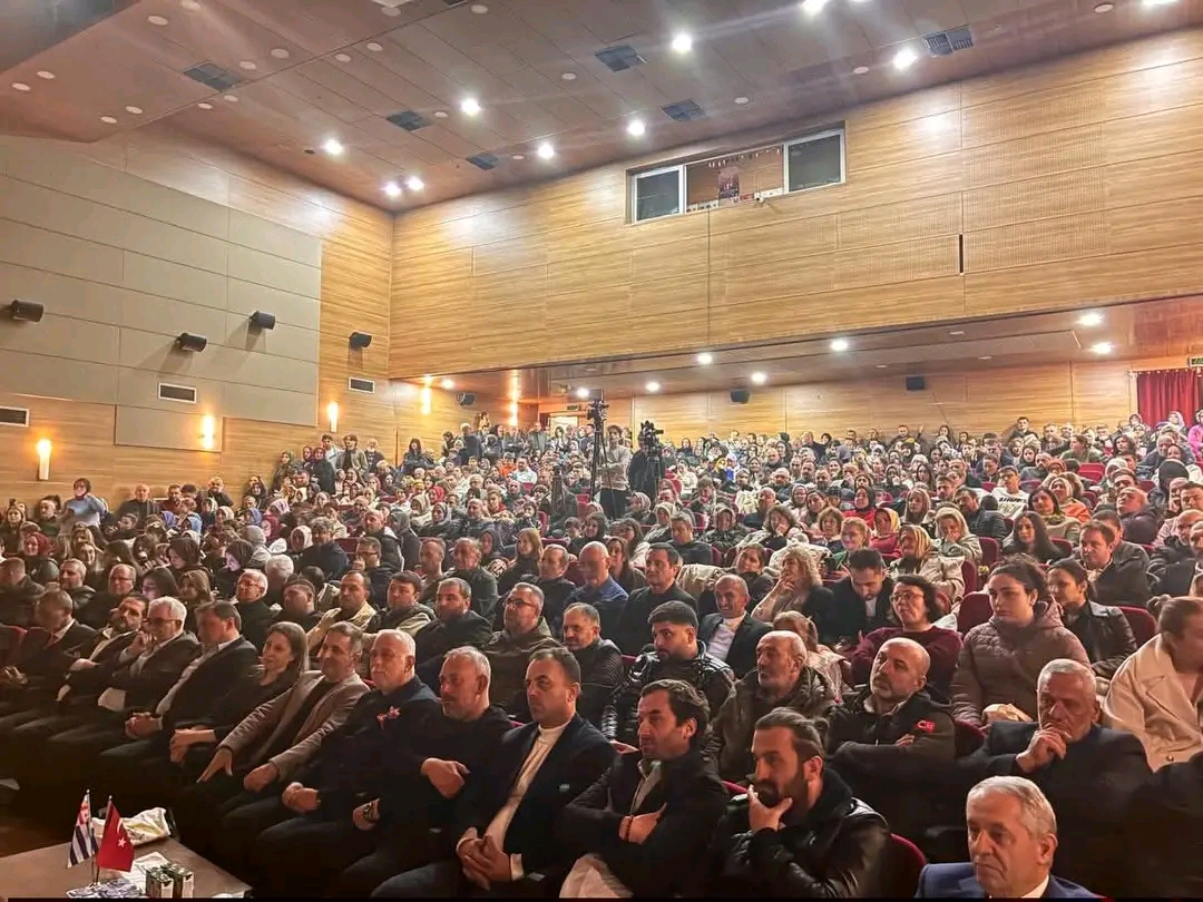 🇹🇷🇬🇪 GÜRCÜ KÜLTÜRÜ  VARDOBA (ვარდიბა) İLE DÜZCE'DE SAHNEYE TAŞINDI