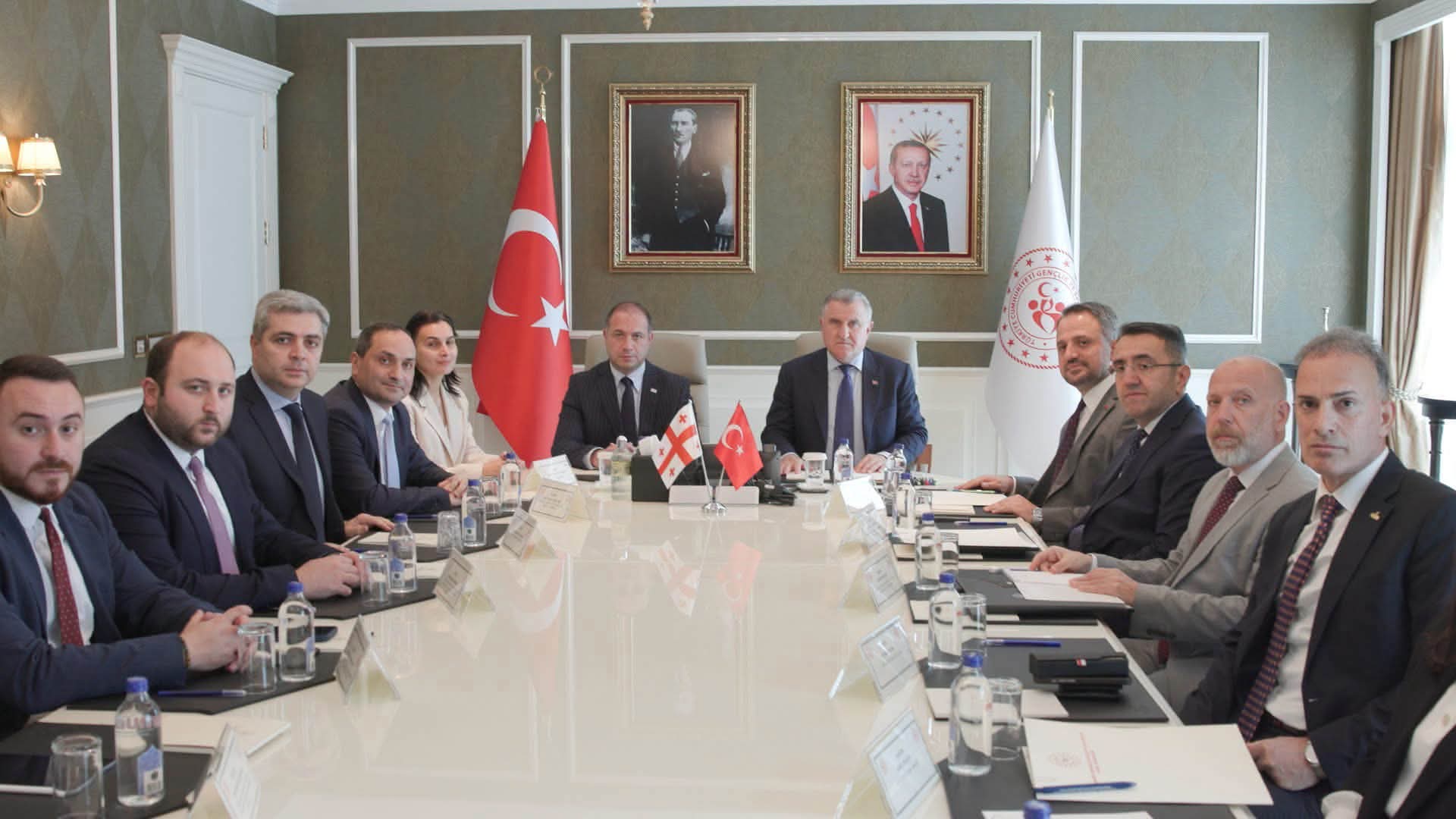 Gürcistan ve Türkiye'den Gençlik Alanında Ortak Projelere Güçlü Destek