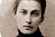 Nino Poltoratskaya — Ekvtime Takaishvili ile birlikte Gürcistan’ın hazinesini koruyan kadın