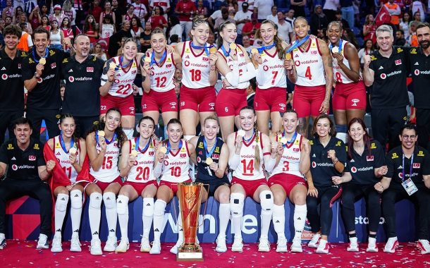 Filenin Sultanları Avrupa’nın Zirvesinde: Türkiye Voleybolda Uçmaya Devam Ediyor! 🇹🇷🏐